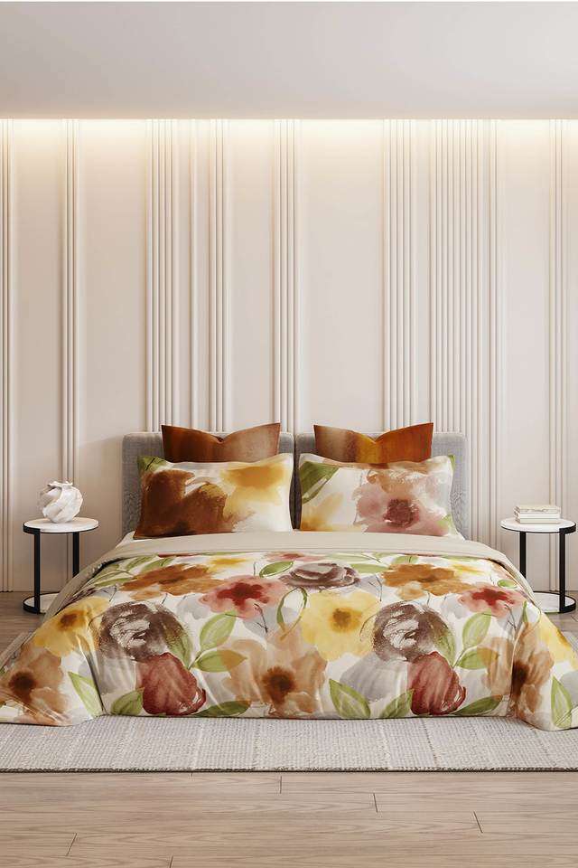 300-TC-Cotton-Floral-King-Double-Bedsheet-with-2-Pillow-Covers
