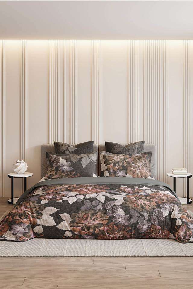 300-TC-Cotton-Floral-King-Double-Bedsheet-with-2-Pillow-Covers
