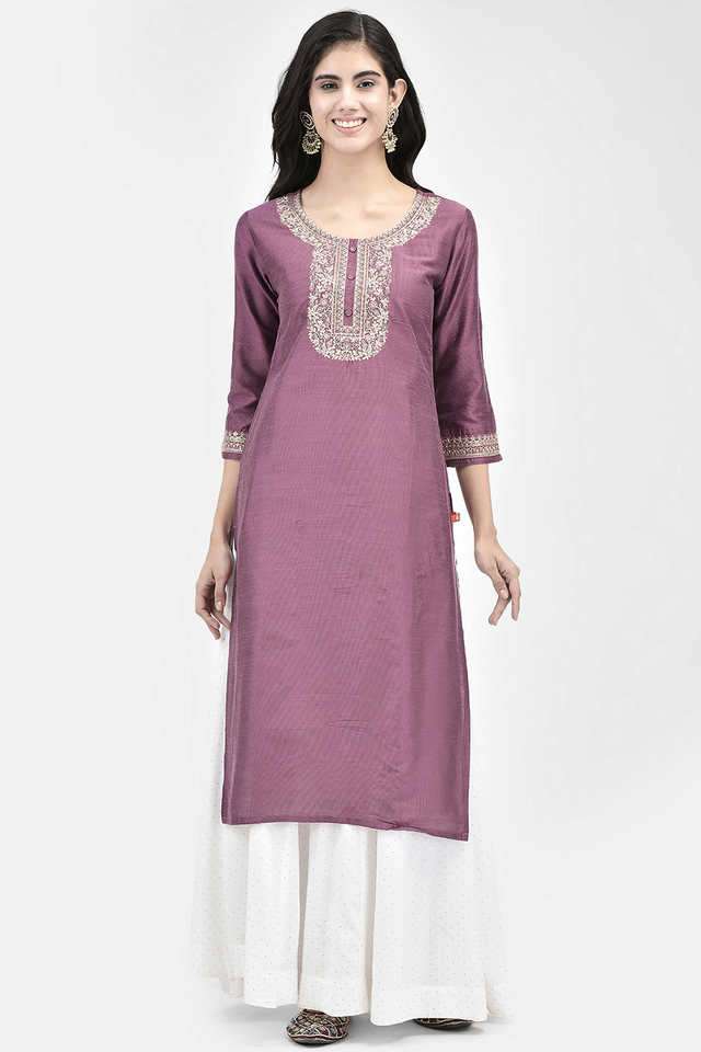 Embroidered-Cotton-Round-Neck-Women-s-Casual-Wear-Kurta