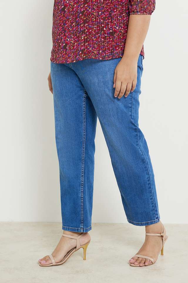 Solid-Plus-Size-Dyed-Straight-Fit-Women-s-Jeans