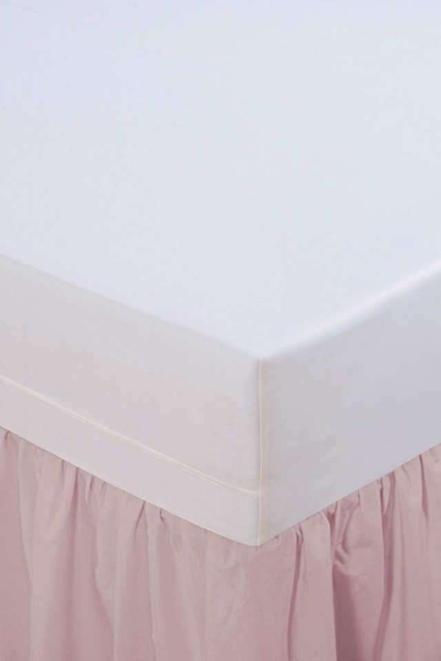 Viva-144-TC-Polyester-Laminated-King-Fitted-Sheet-1