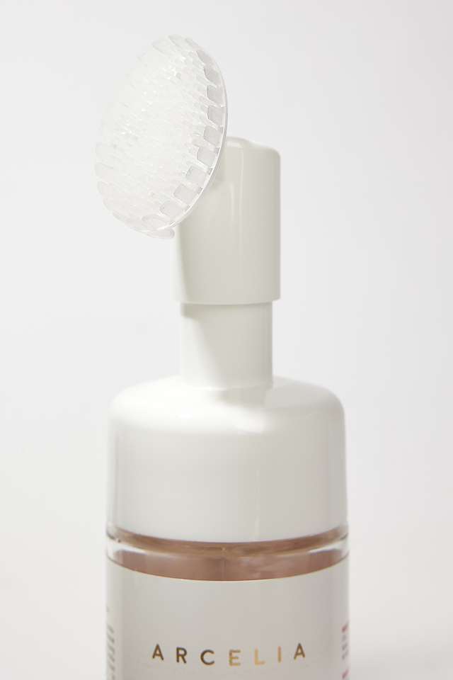 Youth-Rescue-Foaming-Face-Wash---100-ml