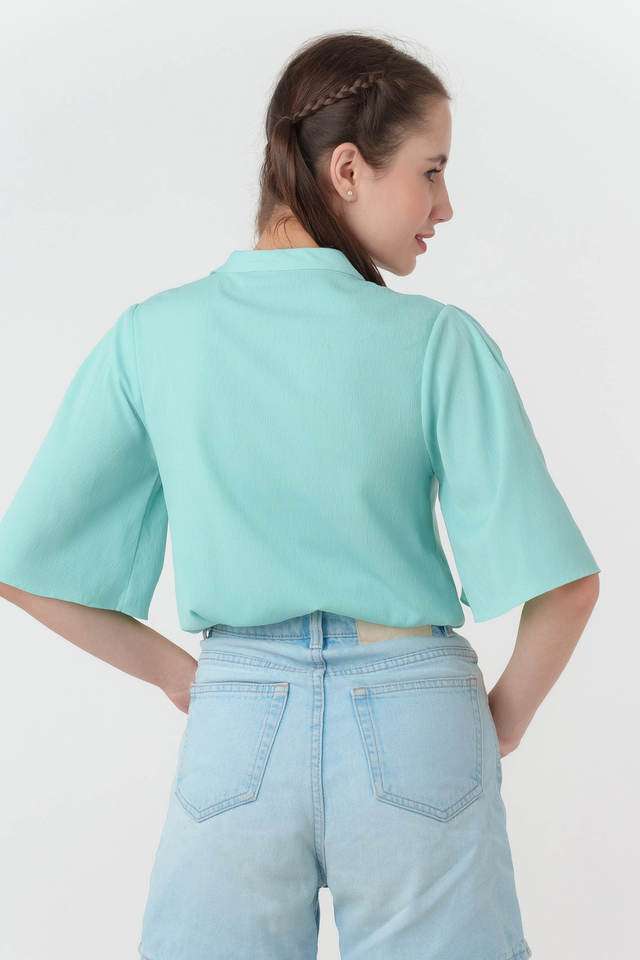 Solid-Polyester-Round-Neck-Women-s-Top