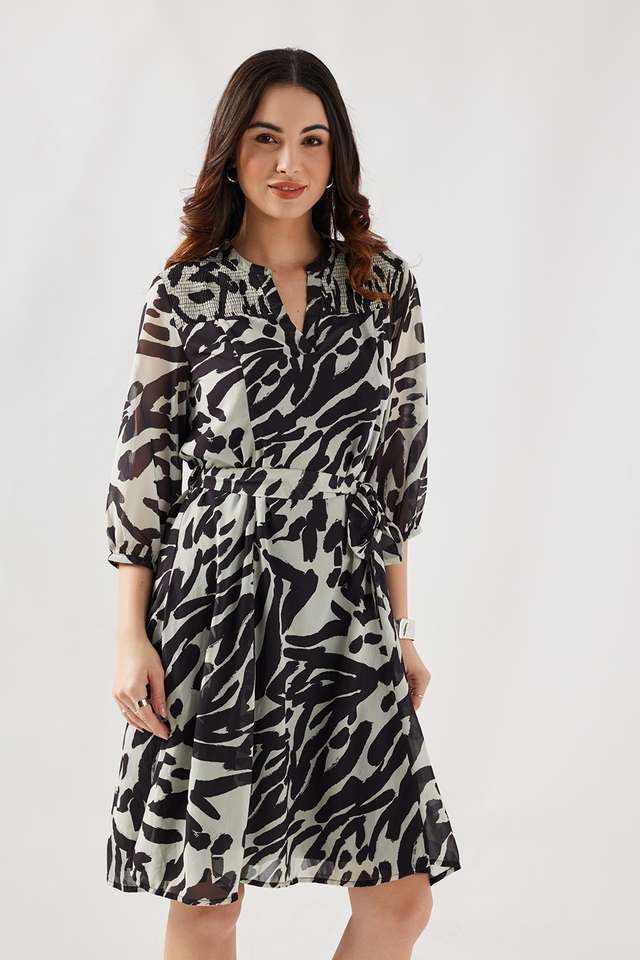 Animal-Print-Georgette-V-Neck-Women-s-Maxi-Dress