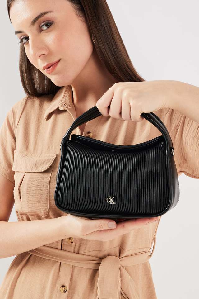 Magnetic-Polyurethane-Women-s-Casual-Wear-Sling-Bag