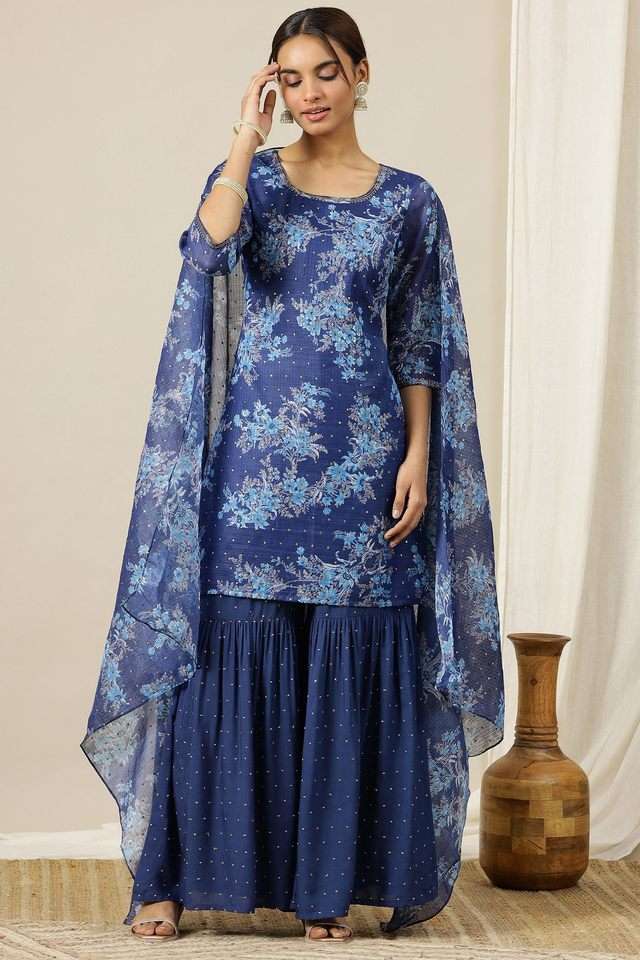 Printed-Knee-Length-Blended-Fabric-Woven-Women-s-Kurta-Set
