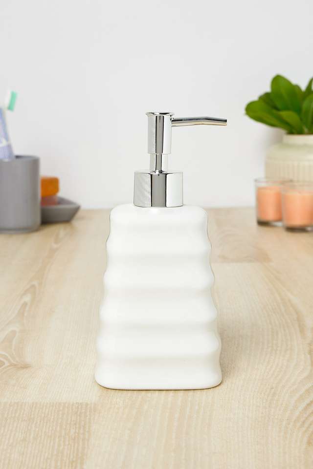 Orion-Rippled-Dispenser-Ceramic-White