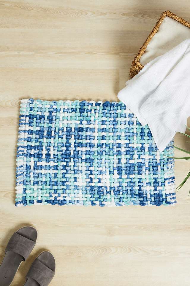 Noah-Spacedyed-Check-Bathmat-Blue-40-x-60-Cm