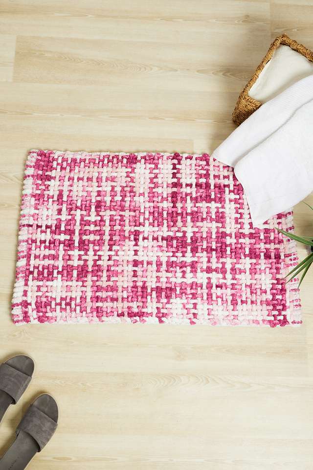 Noah-Spacedyed-Check-Bathmat-Pink-50-x-80-Cm