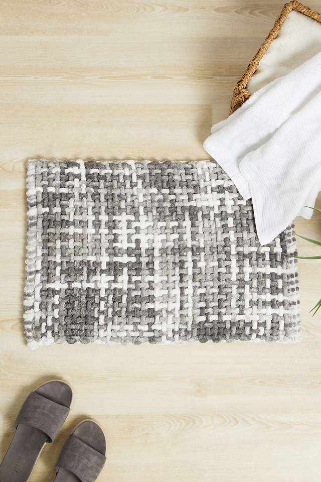 Noah-Spacedyed-Check-Bathmat-Grey-40-x-60-Cm