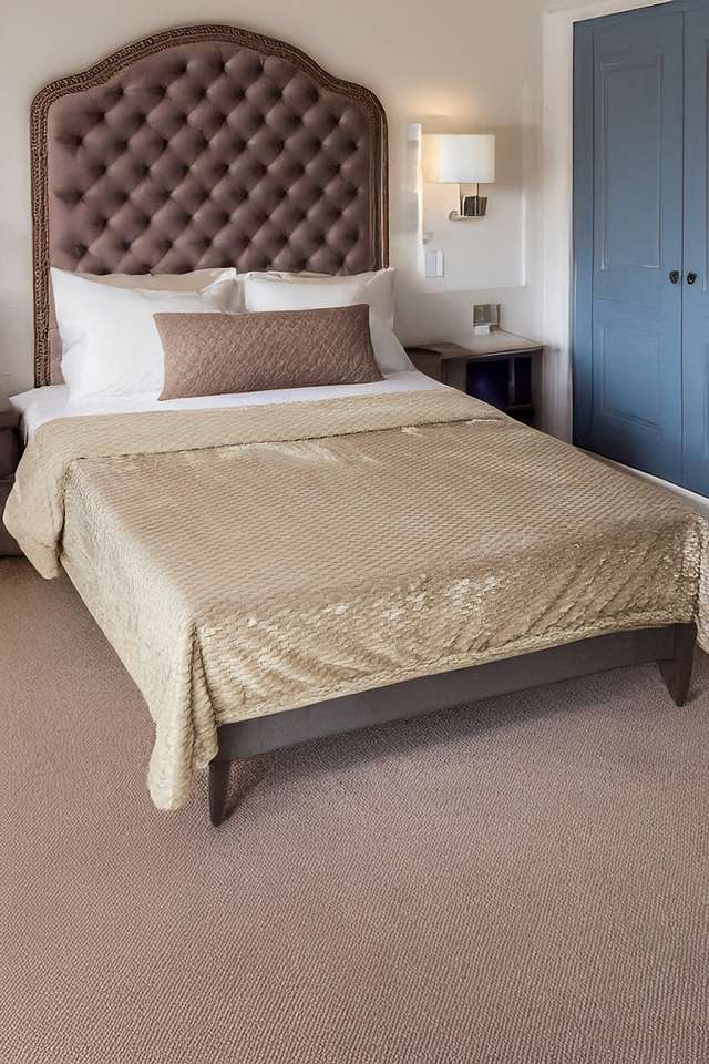 Noah-Geo-Plush-Double-Blanket-Taupe-2.2X2.4-M