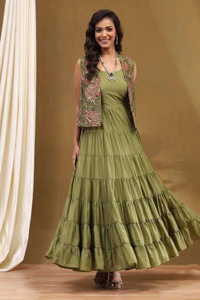 Buy Biba green Kriti Sanon X Embroidered Polyester Round Neck