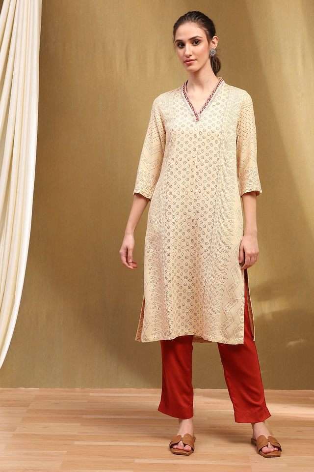 Printed-Rayon-V-Neck-Women-s-Casual-Wear-Kurta