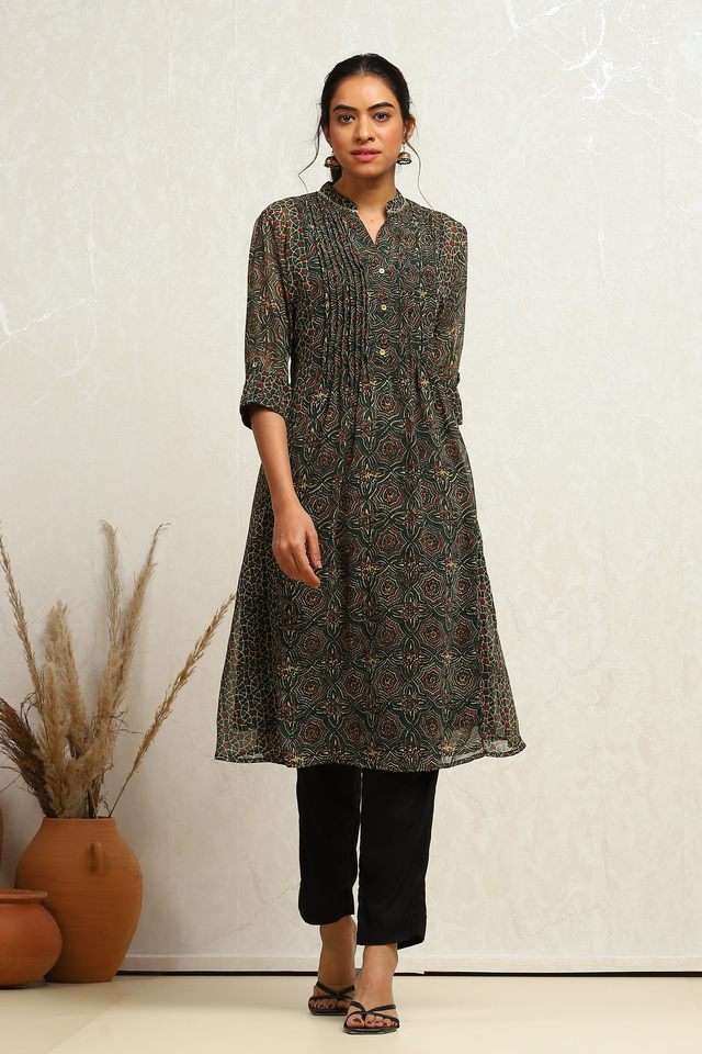 Printed-Polyester-Collared-Women-s-Kurta-Set