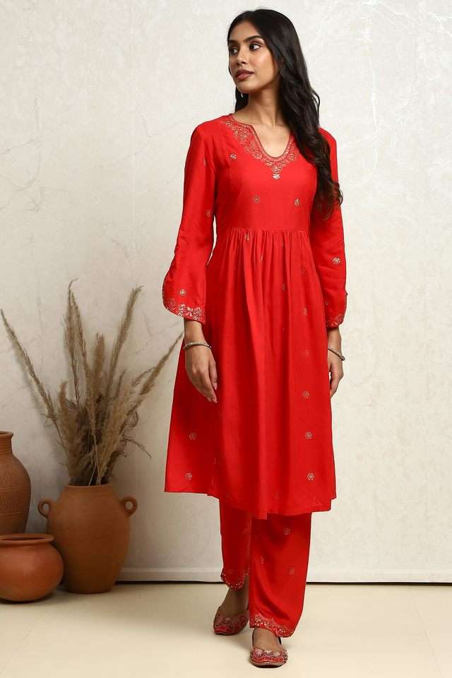Printed-Rayon-V-Neck-Women-s-Kurta