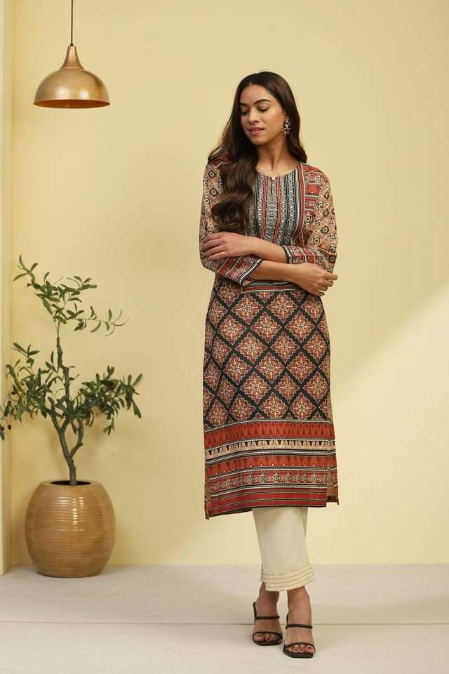 Printed-Rayon-Round-Neck-Women-s-Kurta