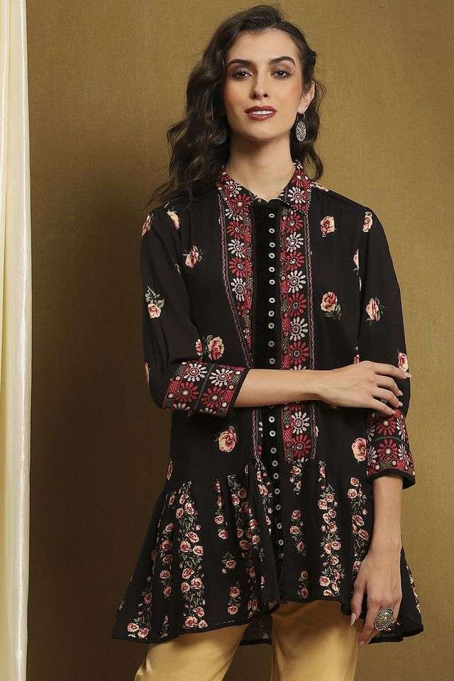 Printed-Rayon-Collared-Women-s-Casual-Wear-Kurti