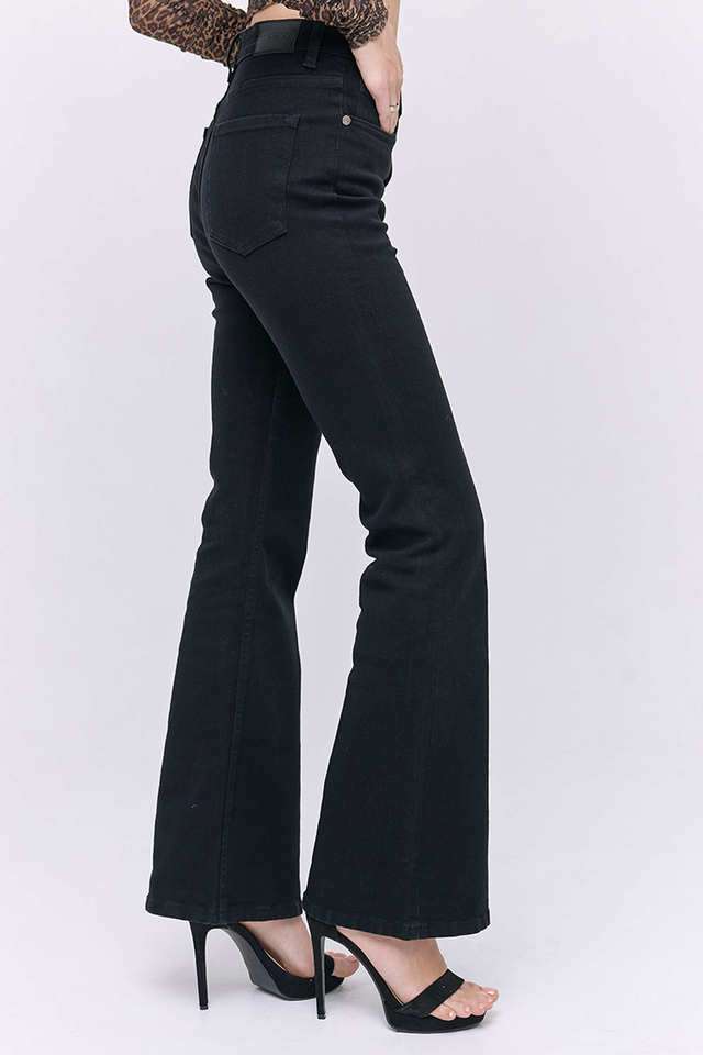 Buy Cover Story Black Cotton Regular Fit Women's Jeans Shoppers Stop
