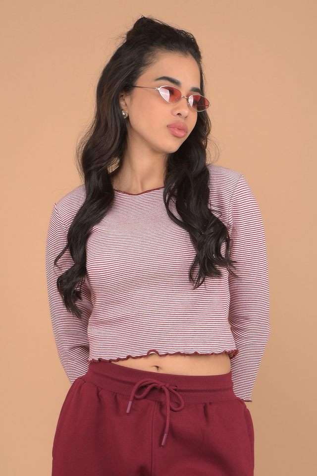 crimsoune club Stripes Blended Fabric Round Neck Women Crop Top-picture-24