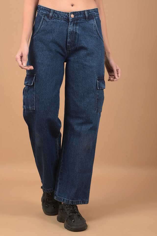 Solid Blended Fabric Relaxed Fit Women's Jeans