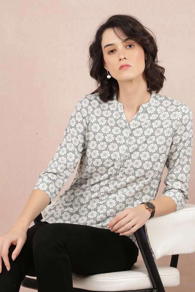crimsoune club Floral Viscose V-Neck Women Top-picture-44