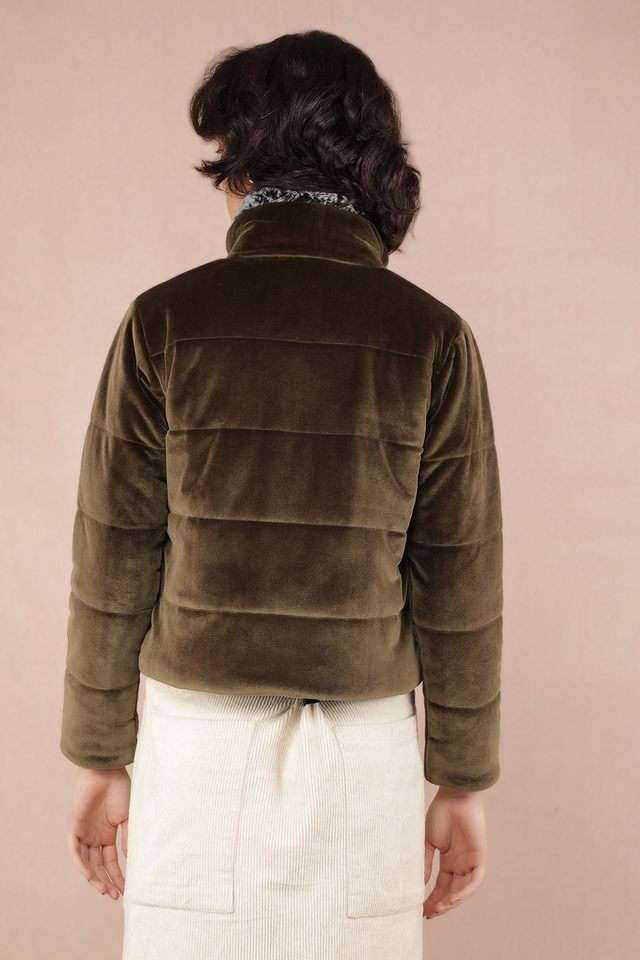 Solid-High-Neck-Polyester-Women-s-Casual-Wear-Jacket