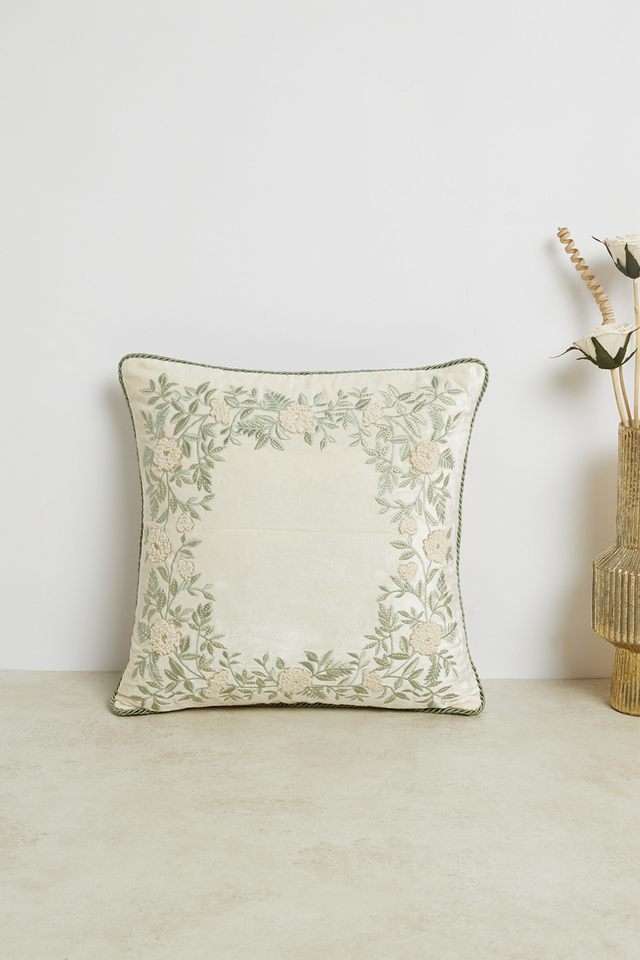 Poetic-Botanical-Frame-Offwhite-Cushion-Cover-40x40-CC