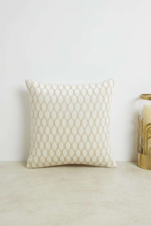 Luxe-Solid-Ogee-Neutral-Cushion-Cover-40x40-CC