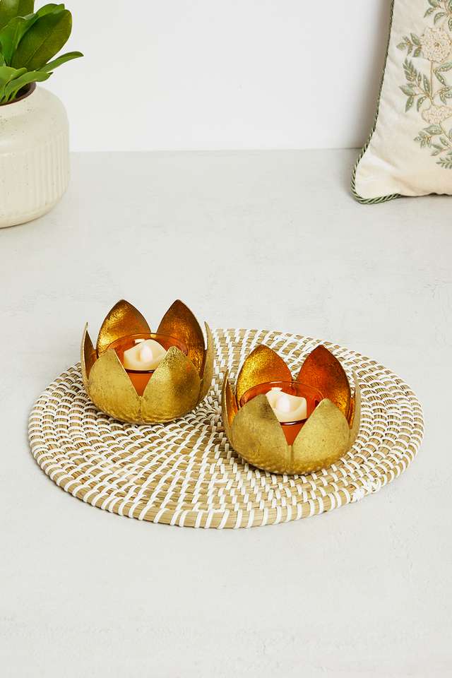 Grace-Lotus-Bud-Tlight-Holder-Set-Of-2