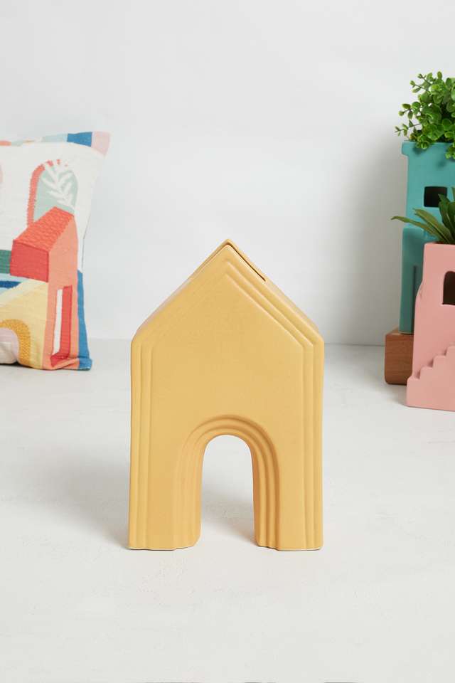 Arch-Landscape-Hut-Vase