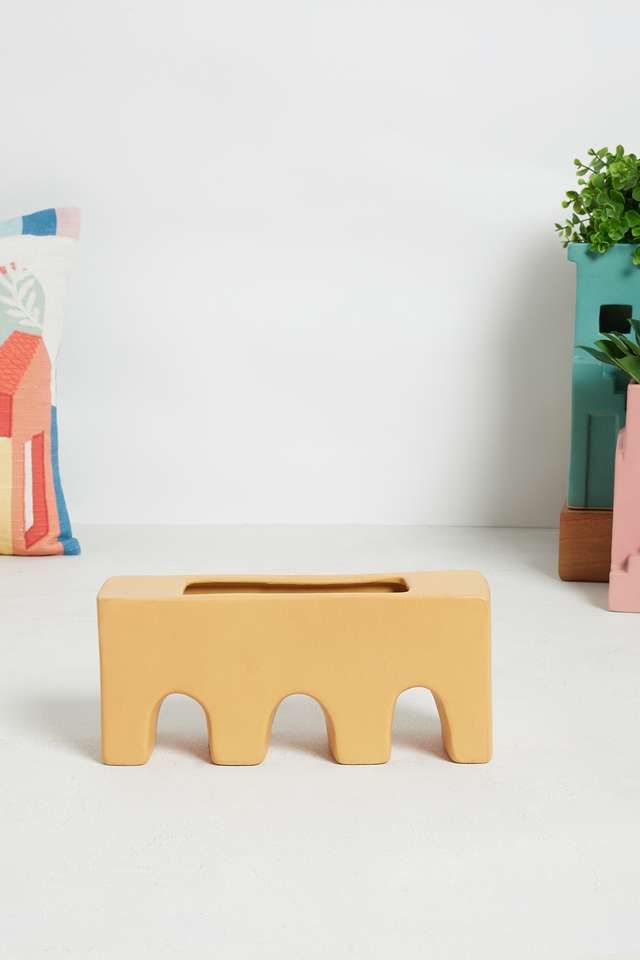 Arch-Landscape-Bridge-Vase-And-Planter