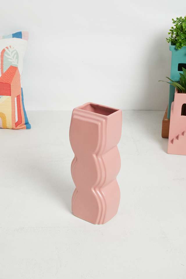 Arch-Landscape-Curve-Vase