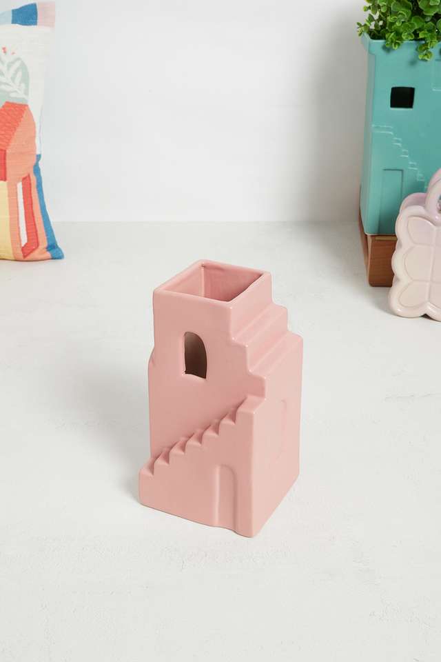 Arch-Landscape-House-Vase