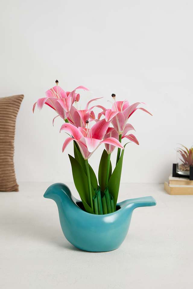 Pink-Lily-Flower-Bunch