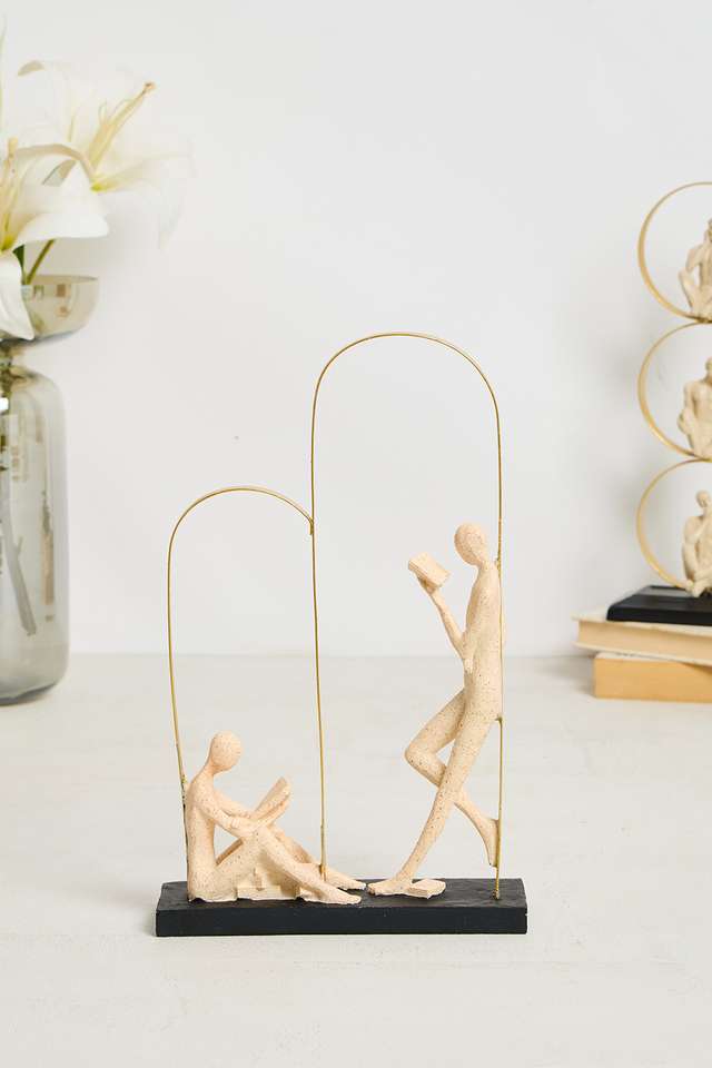 Modern-Luxe-Reading-Men-Figurine-32-Cm