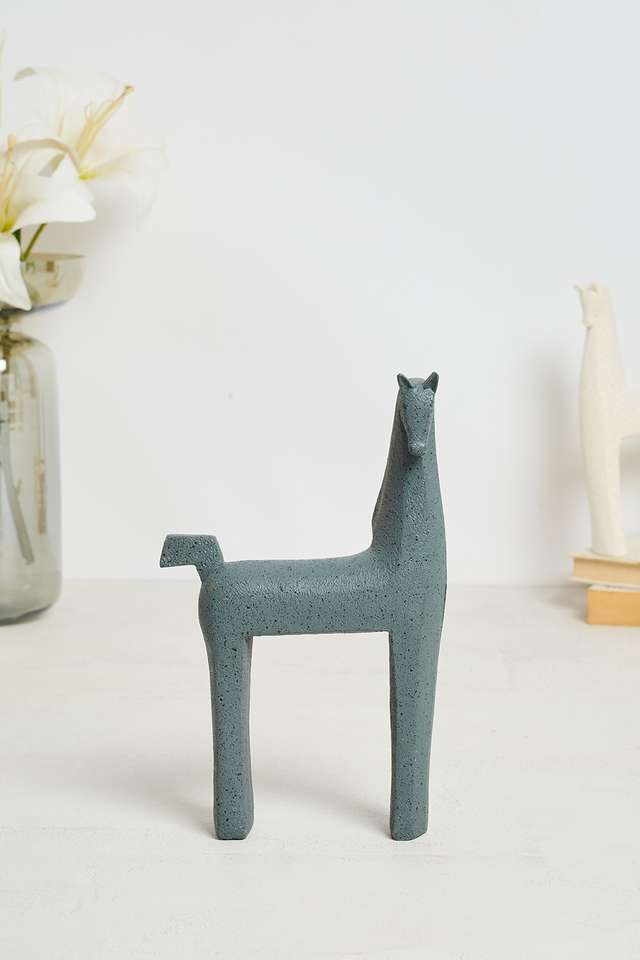Modern-Luxe-Sleek-Horse-Figurine-29-Cm
