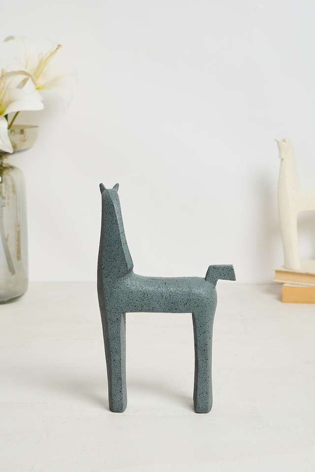 Modern-Luxe-Sleek-Horse-Figurine-29-Cm