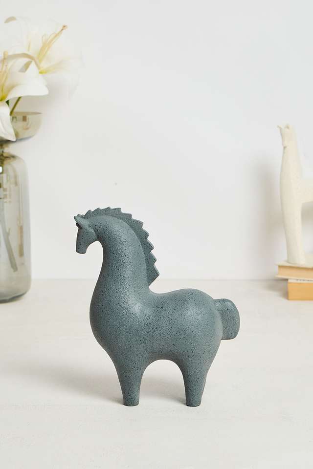 Modern-Luxe-Stance-Horse-Figurine-24-Cm