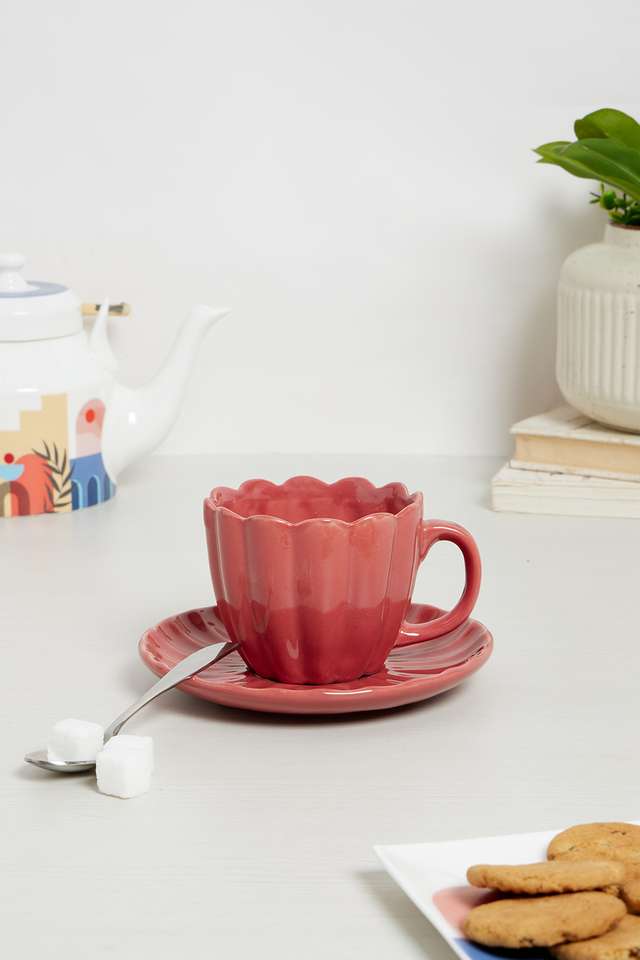 Bold-Boho-New-Bloom-Coral-Cup-&-Saucer