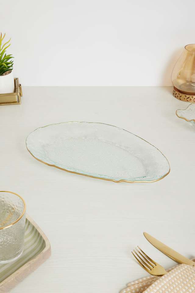 Golden-Garden-Triangle-Platter