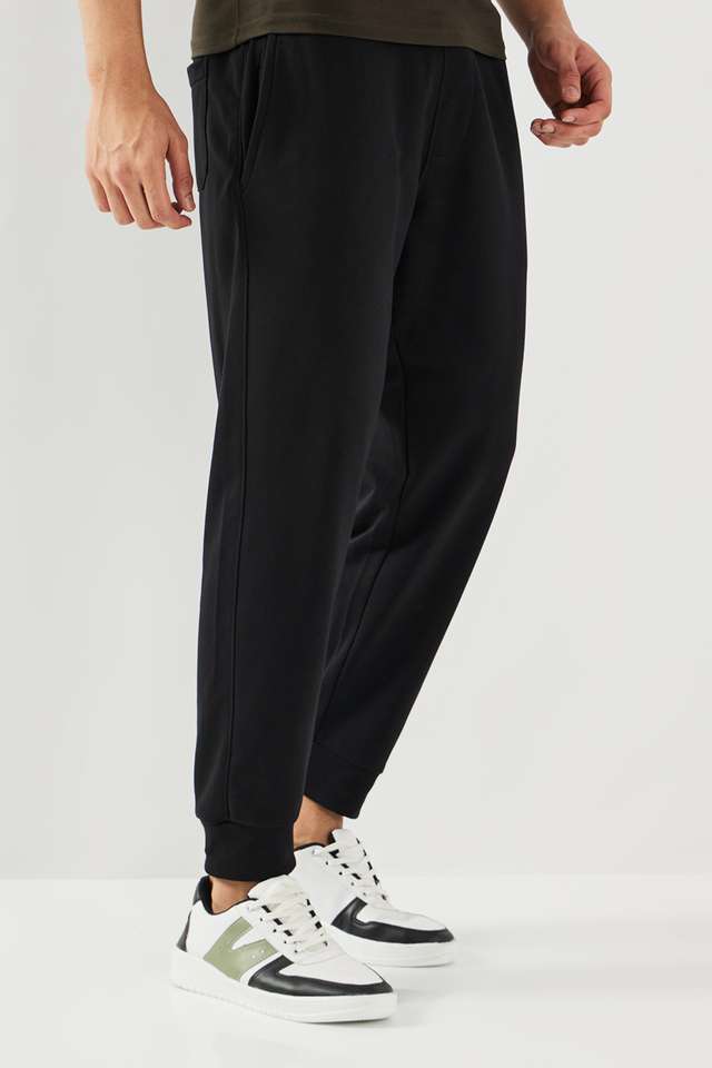 Solid-Blended-Fabric-Regular-Fit-Men-s-Joggers
