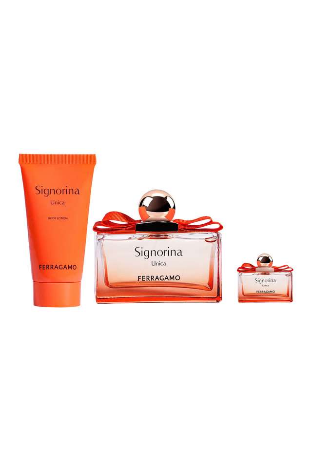 Signorina-Unica-Set-(Eau-de-Parfum-100ml-+-5ml-+-Body-Lotion-50ml)