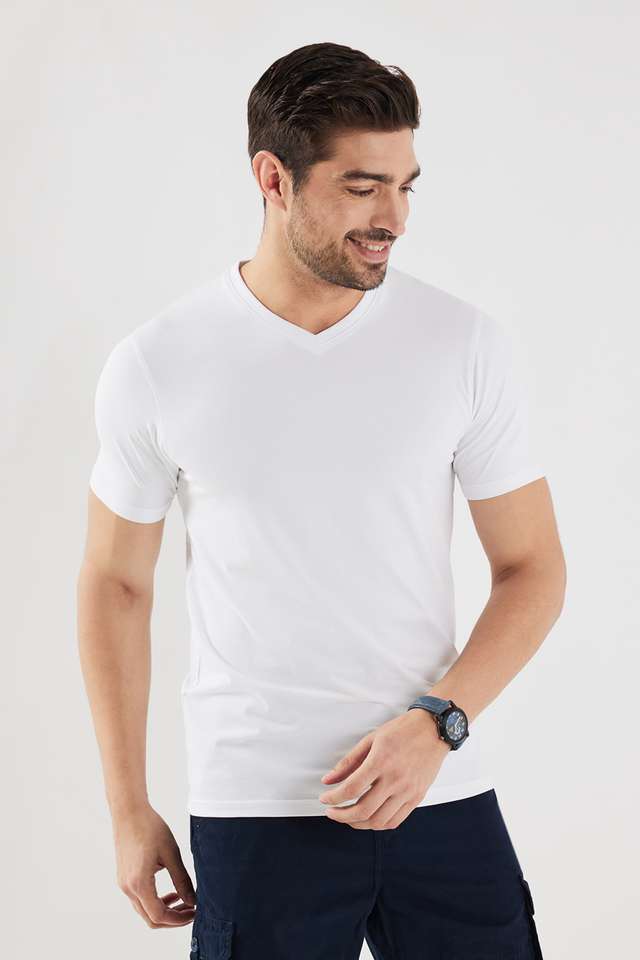 Solid-Blended-Fabric-Regular-Fit-Men-T-Shirt