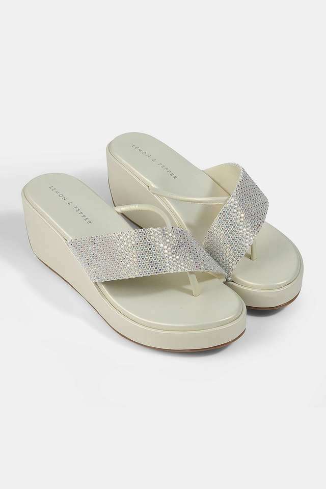 Synthetic-Slip-on-Women-s-Ethnic-Sandals