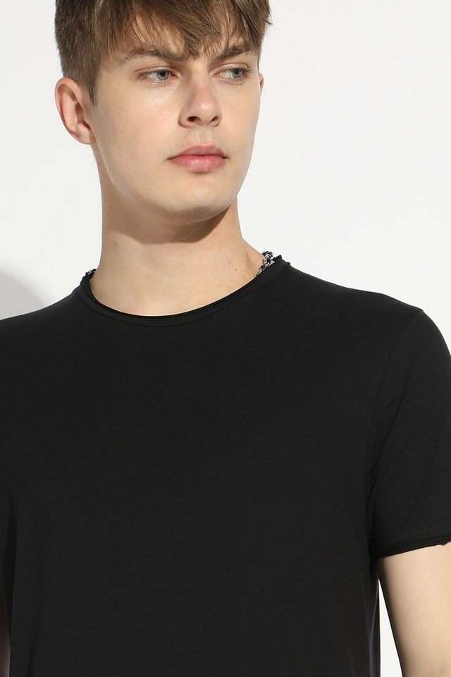 Buy GAS Black Solid Cotton Slim Fit Men T-Shirt | Shoppers Stop