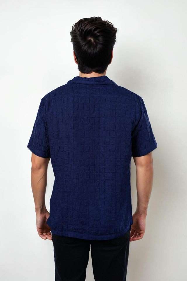 Textured-Polyester-Regular-Fit-Men-s-Casual-Wear-Shirt