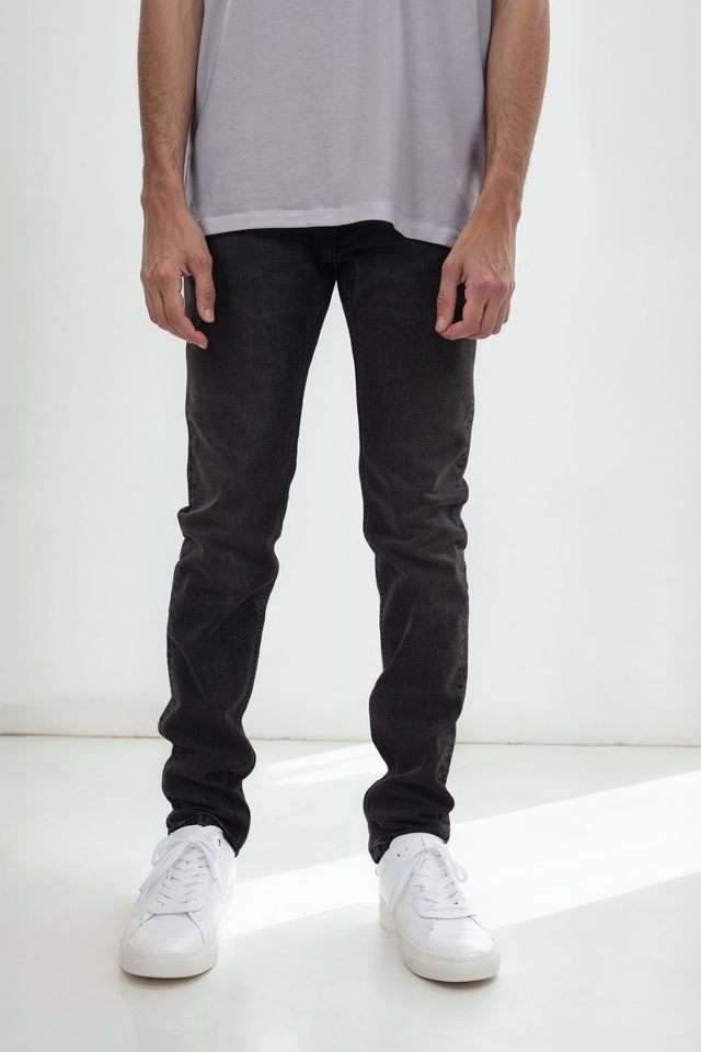 Light-Wash-Cotton-Blend-Skinny-Fit-Men-s-Jeans