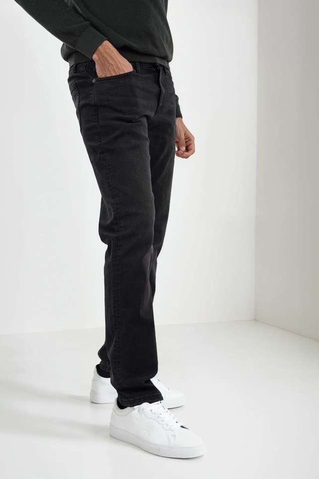 Light-Wash-Cotton-Straight-Fit-Men-s-Jeans