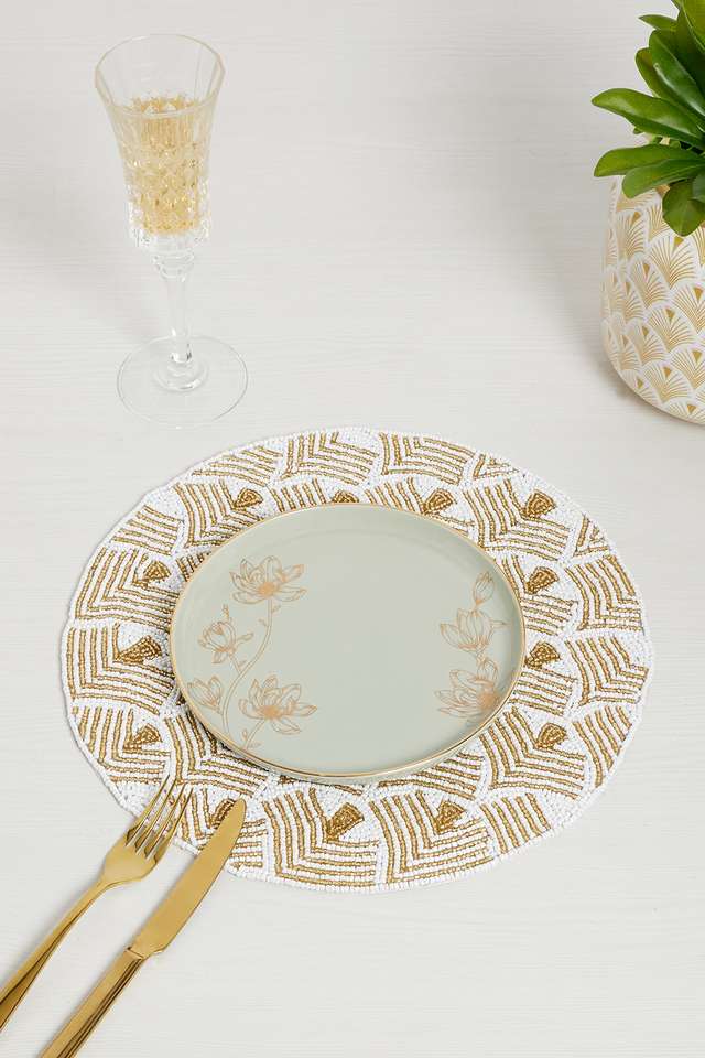 Solitaire-Deco-Beaded-Placemat-Gold