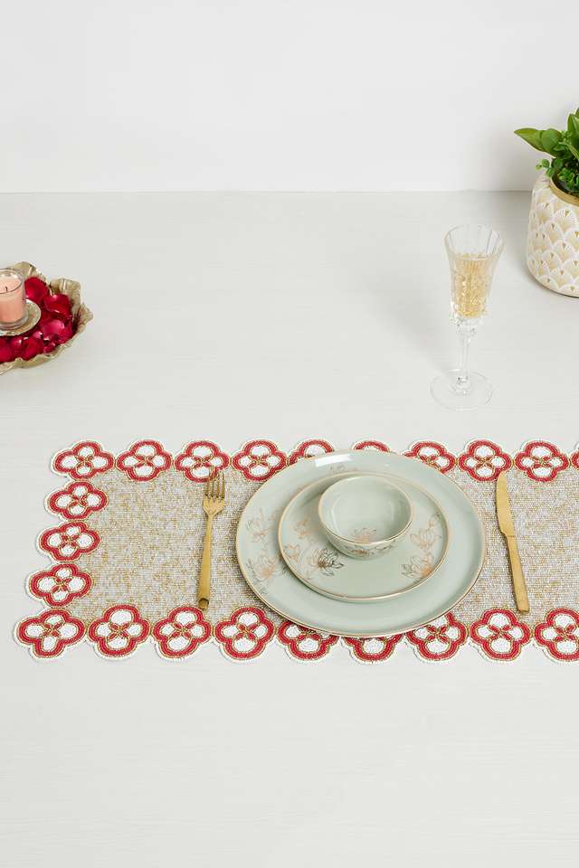 Solitaire-Scallop-Beaded-Runr-Gold-33X90-cm